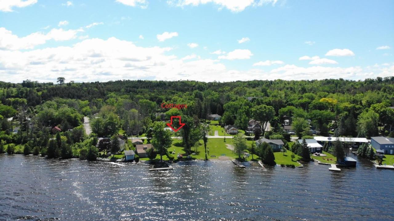 Fun Place With A Sandy Beach For Swimming, Boating, And Fishing, Featuring 3 Available Cabins Fenelon Falls Esterno foto